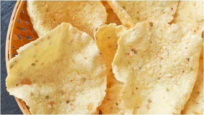 Papad Recipe:इस विधि से तैयार करें पापड़ जो साल भर तक नहीं होंगे खराब Papad Recipe:इस विधि से तैयार करें पापड़ जो साल भर तक नहीं होंगे खराब
