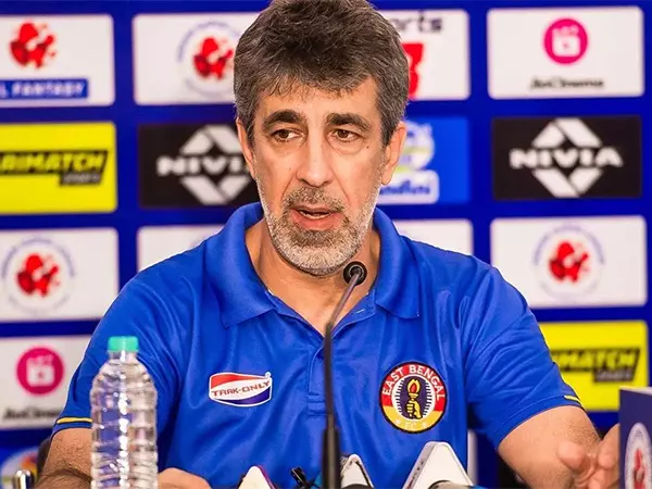 East Bengal FC द्वारा मोहम्मडन एससी पर जीत दर्ज करने पर ऑस्कर ब्रुज़ोन ने खुशी जाहिर की East Bengal FC द्वारा मोहम्मडन एससी पर जीत दर्ज करने पर ऑस्कर ब्रुज़ोन ने खुशी जाहिर की