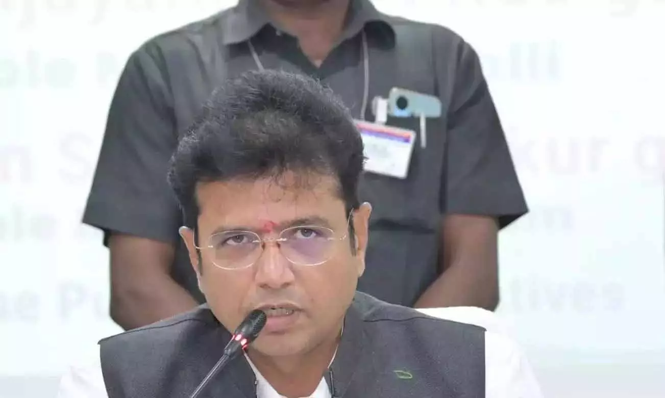 Minister Sridhar Babu: BFSI में 10,000 छात्रों को प्रशिक्षित किया जाएगा Minister Sridhar Babu: BFSI में 10,000 छात्रों को प्रशिक्षित किया जाएगा
