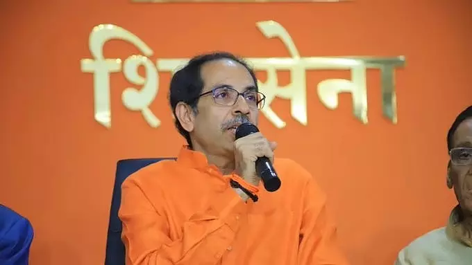 शिवसेना UBT को अपनी स्थिति मजबूत करने में संघर्ष करना पड़ रहा : मातोश्री में अहम बैठक हुई शिवसेना UBT को अपनी स्थिति मजबूत करने में संघर्ष करना पड़ रहा : मातोश्री में अहम बैठक हुई