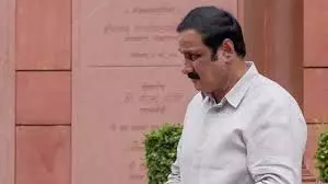टीएनईआरसी की मंजूरी के बिना बिजली खरीद के लिए निविदाएं रद्द करें: अंबुमणि टीएनईआरसी की मंजूरी के बिना बिजली खरीद के लिए निविदाएं रद्द करें: अंबुमणि