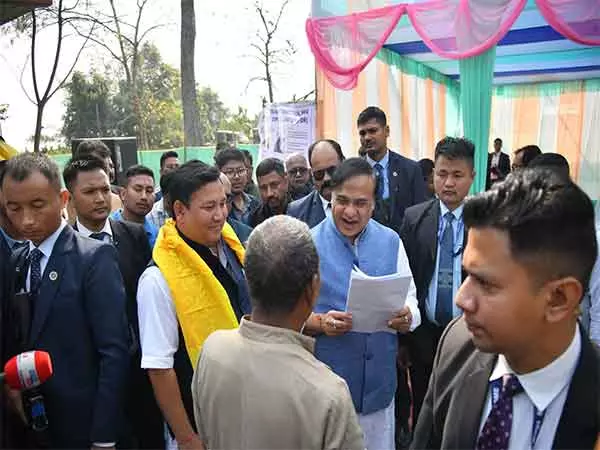 Assam CM ने कोकराझार में ग्रामीण सड़कों के नवीनीकरण के लिए 27 करोड़ रुपये की घोषणा की Assam CM ने कोकराझार में ग्रामीण सड़कों के नवीनीकरण के लिए 27 करोड़ रुपये की घोषणा की