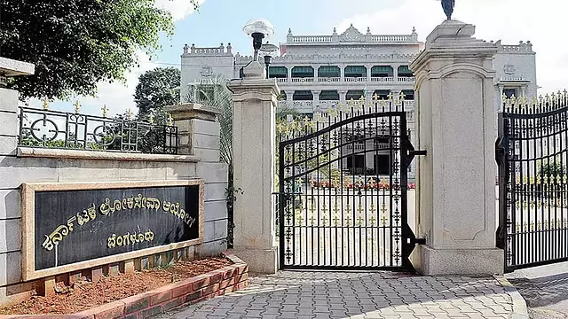 KPSC कर्म कांड: दोबारा परीक्षा की मांग, 18 फरवरी को छात्रों का प्रदर्शन KPSC कर्म कांड: दोबारा परीक्षा की मांग, 18 फरवरी को छात्रों का प्रदर्शन