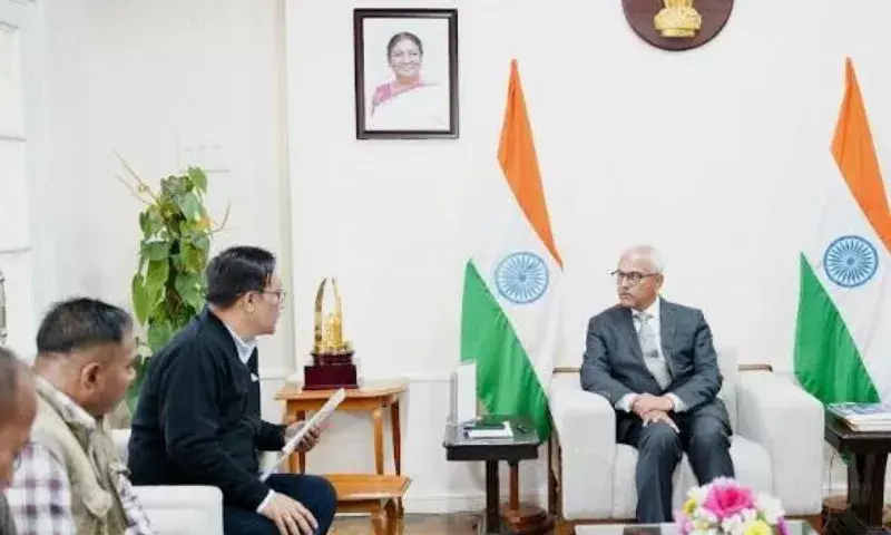 Governor मणिपुर संकट के शीघ्र समाधान के लिए COCOMI से सहयोग करने को कहा Governor मणिपुर संकट के शीघ्र समाधान के लिए COCOMI से सहयोग करने को कहा