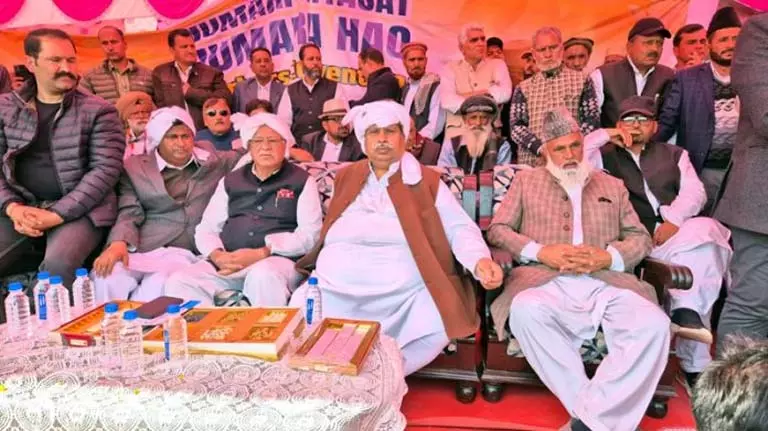 Karra: रिजिजू का बयान राज्य की प्रतिबद्धताओं से केंद्र का इनकार Karra: रिजिजू का बयान राज्य की प्रतिबद्धताओं से केंद्र का इनकार