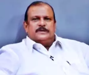 Kerala HC ने पूर्व विधायक के खिलाफ भड़काऊ टिप्पणी करने पर नाराजगी जताई Kerala HC ने पूर्व विधायक के खिलाफ भड़काऊ टिप्पणी करने पर नाराजगी जताई