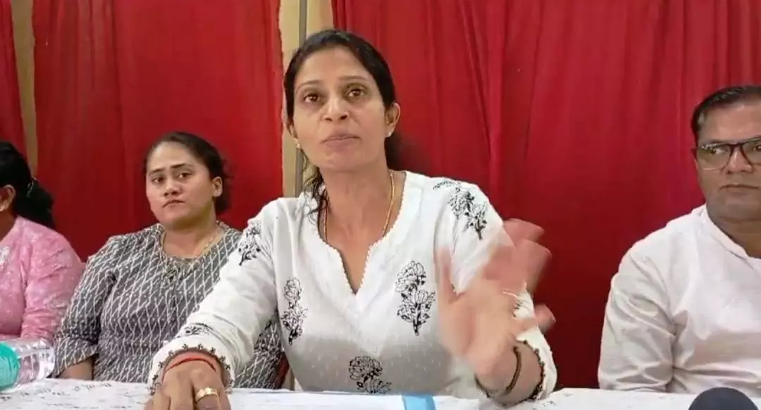 Nuvem बैठक में साल नदी प्रदूषण, जल संरक्षण पर चर्चा Nuvem बैठक में साल नदी प्रदूषण, जल संरक्षण पर चर्चा