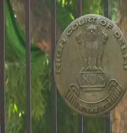 दिल्ली HC में जनहित याचिका दायर कर इंडिया का नाम बदलकर भारत/हिंदुस्तान करने के लिए संविधान संशोधन की मांग की गई दिल्ली HC में जनहित याचिका दायर कर इंडिया का नाम बदलकर भारत/हिंदुस्तान करने के लिए संविधान संशोधन की मांग की गई