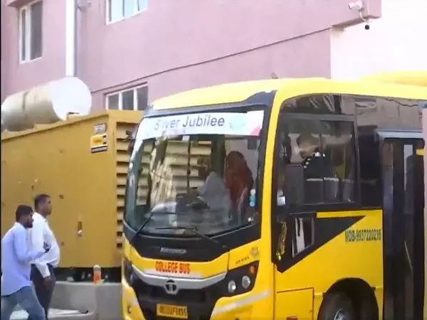 Odisha कॉलेज ने छात्रों से कैंपस लौटने और कक्षाएं फिर से शुरू करने की अपील की Odisha कॉलेज ने छात्रों से कैंपस लौटने और कक्षाएं फिर से शुरू करने की अपील की