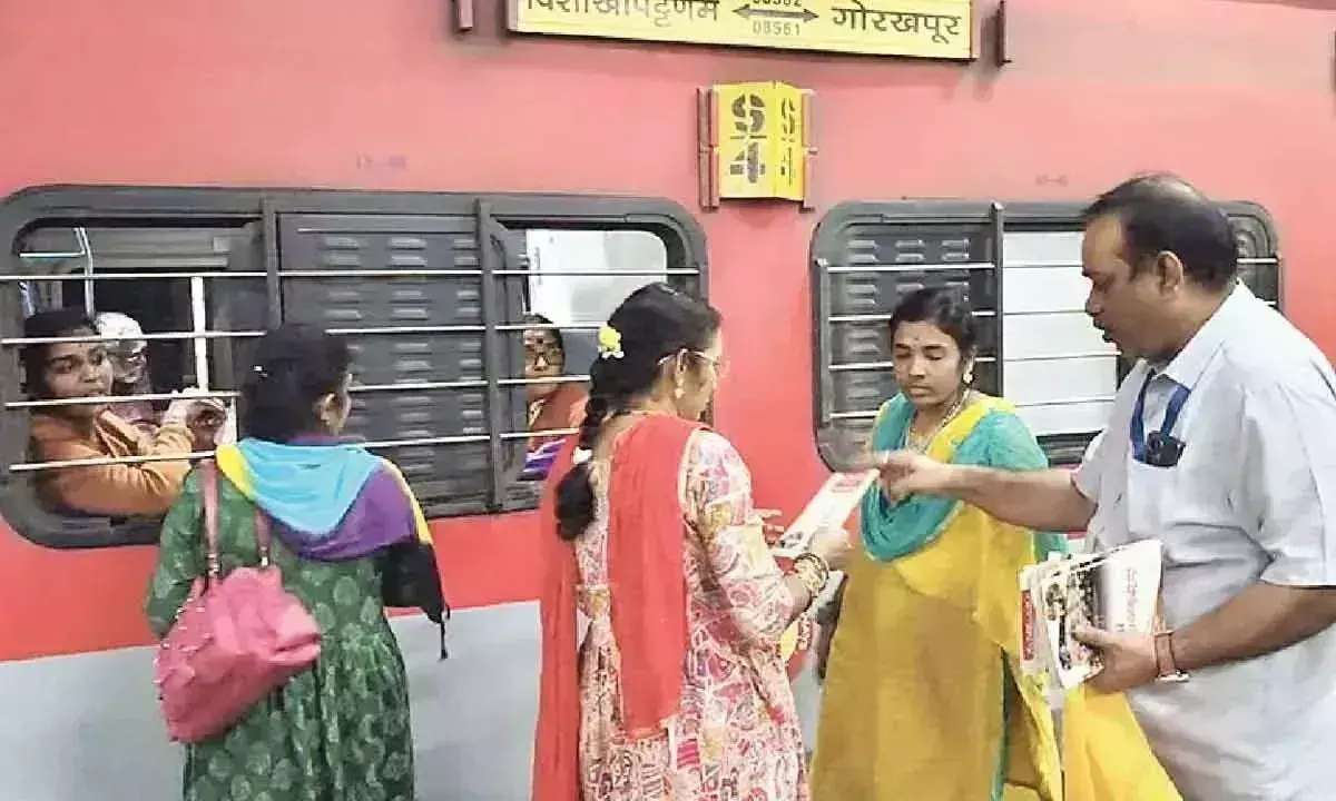 Andhra Pradesh: वॉल्टेयर ने महाकुंभ मेले के तीर्थयात्रियों के लिए श्रम प्रयास किए