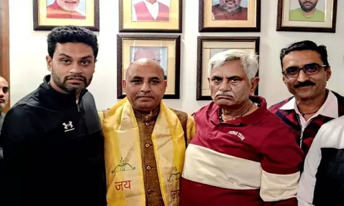 Haryana: रोहतक में निकाय चुनाव प्रचार तेज, प्रत्याशियों ने मतदाताओं से संपर्क साधा