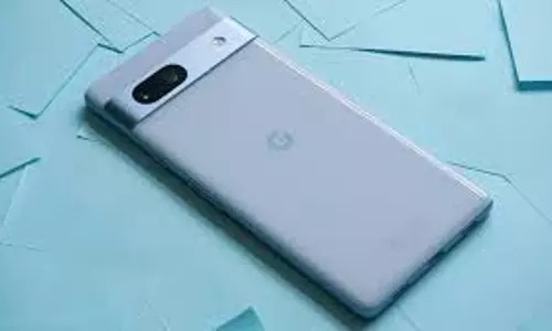 Mobile:Google का ये शानदार सस्ता फोन Apple को देगा टक्कर, जानें Pixel 8a से कैसे होगा बेहतर