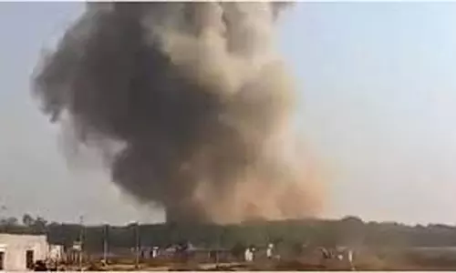 Maharashtra: एसबीएल बारूद फैक्ट्री में विस्फोट, दो लोगों की मौत, कई घायल Maharashtra: एसबीएल बारूद फैक्ट्री में विस्फोट, दो लोगों की मौत, कई घायल