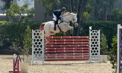 तेजस ढींगरा ने NEC Show Jumping 2024-25 में राष्ट्रीय चैम्पियनशिप का खिताब बरकरार रखा तेजस ढींगरा ने NEC Show Jumping 2024-25 में राष्ट्रीय चैम्पियनशिप का खिताब बरकरार रखा