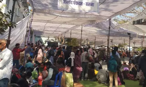गांव में सरकार चुनने लोगों में भारी उत्साह गांव में सरकार चुनने लोगों में भारी उत्साह