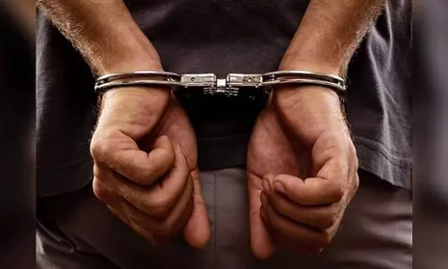 Odisha: ओडिशा में फिटनेस ट्रेनर पर हमला करने के आरोप में छह गिरफ्तार Odisha: ओडिशा में फिटनेस ट्रेनर पर हमला करने के आरोप में छह गिरफ्तार