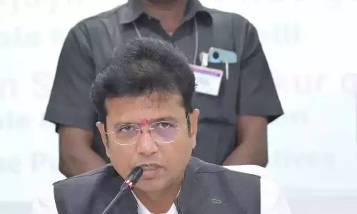 Minister Sridhar Babu: BFSI में 10,000 छात्रों को प्रशिक्षित किया जाएगा Minister Sridhar Babu: BFSI में 10,000 छात्रों को प्रशिक्षित किया जाएगा