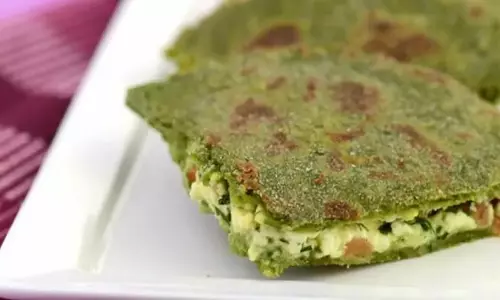 Methi Paneer Chaman Paratha : मेथी पनीर चमन पराठा स्वादिष्ट और सेहतमंद है Methi Paneer Chaman Paratha : मेथी पनीर चमन पराठा स्वादिष्ट और सेहतमंद है