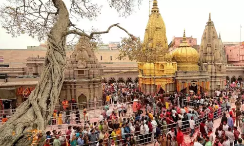 महाशिवरात्रि से पहले काशी में श्रद्धालुओं का तांता, दर्शन के लिए पहुंच रहे श्रद्धालु