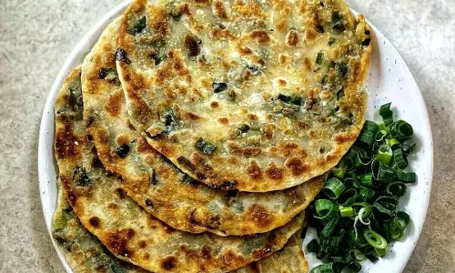 लहसुन और धनिया पराठा रेसिपी