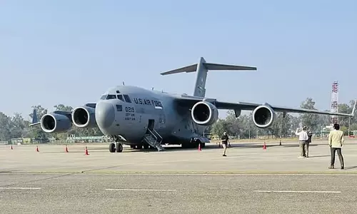 Punjab: 112 निर्वासित भारतीयों को लेकर तीसरा अमेरिकी विमान अमृतसर हवाई अड्डे पर पहुंचा