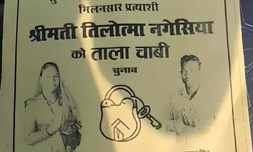 घंटो तक रुकी वोटिंग, मत पत्र में निशान बदलने का गंभीर आरोप