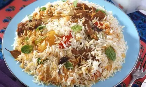 नारियल के दूध के साथ मटन बिरयानी रेसिपी नारियल के दूध के साथ मटन बिरयानी रेसिपी
