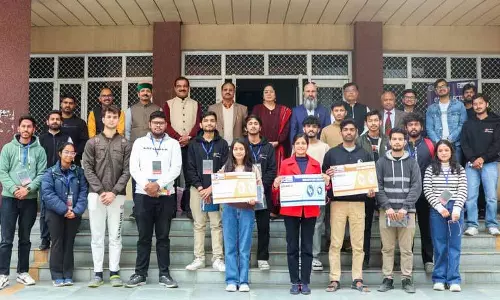 NIT परिसर में स्टार्टअप शिखर सम्मेलन में अन्वेषा, केमोट्रॉनिक्स की जीत