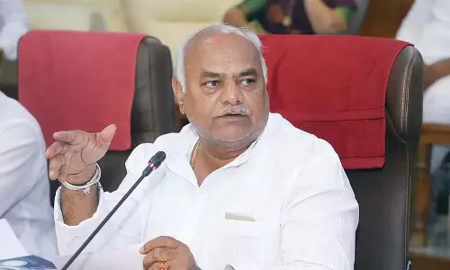 Shivanand Patil: सिद्धारमैया का अगला कार्यकाल भी जारी रखना गलत नहीं Shivanand Patil: सिद्धारमैया का अगला कार्यकाल भी जारी रखना गलत नहीं