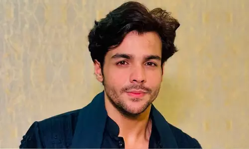 YouTuber आशीष चंचलानी ने अग्रिम जमानत के लिए गुवाहाटी हाईकोर्ट का रुख किया