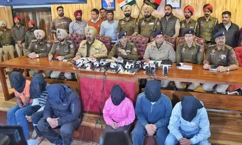 Ludhiana में पत्नी की हत्या के आरोप में पति और उसकी महिला मित्र गिरफ्तार Ludhiana में पत्नी की हत्या के आरोप में पति और उसकी महिला मित्र गिरफ्तार