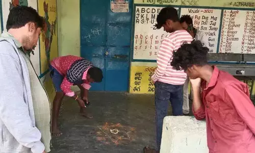 Kothagudem में सरकारी स्कूल में काले जादू की रस्मों से छात्र और अभिभावक डरे हुए