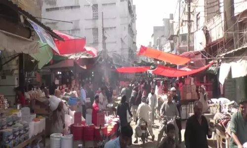 Karachi : रमजान से पहले कराची में महंगाई बढ़ी