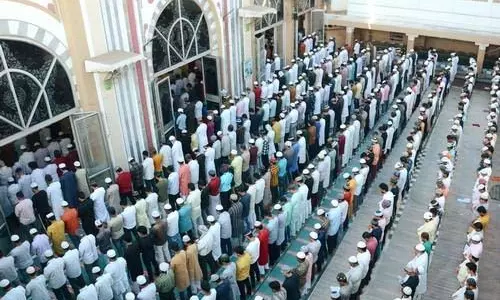 Telangana सरकार रमजान के दौरान मुस्लिम कर्मचारियों को कार्यालय से जल्दी निकलने की अनुमति देगी