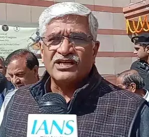 वाराणसी : केंद्रीय उच्च तिब्बती शिक्षा संस्थान के दीक्षांत समारोह में पहुंचे केंद्रीय मंत्री गजेंद्र सिंह शेखावत वाराणसी : केंद्रीय उच्च तिब्बती शिक्षा संस्थान के दीक्षांत समारोह में पहुंचे केंद्रीय मंत्री गजेंद्र सिंह शेखावत