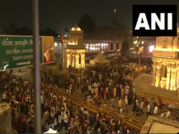 महाकुंभ में श्रद्धालुओं की बढ़ती संख्या को देखते हुए Ayodhya को छह जोन और 11 सेक्टर में बांटा गया महाकुंभ में श्रद्धालुओं की बढ़ती संख्या को देखते हुए Ayodhya को छह जोन और 11 सेक्टर में बांटा गया
