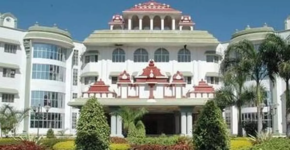 Tamil Nadu: तिरुचेंदूर मंदिर तक पहुंचने के लिए नई सड़क बनाने की याचिका पर जवाब मांगा गया Tamil Nadu: तिरुचेंदूर मंदिर तक पहुंचने के लिए नई सड़क बनाने की याचिका पर जवाब मांगा गया