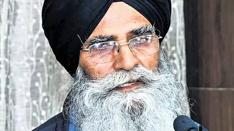 सुखबीर को झटका, एसजीपीसी प्रमुख ने दिया इस्तीफा, अलोक तख्त समिति ने भी पद छोड़ दिया सुखबीर को झटका, एसजीपीसी प्रमुख ने दिया इस्तीफा, अलोक तख्त समिति ने भी पद छोड़ दिया