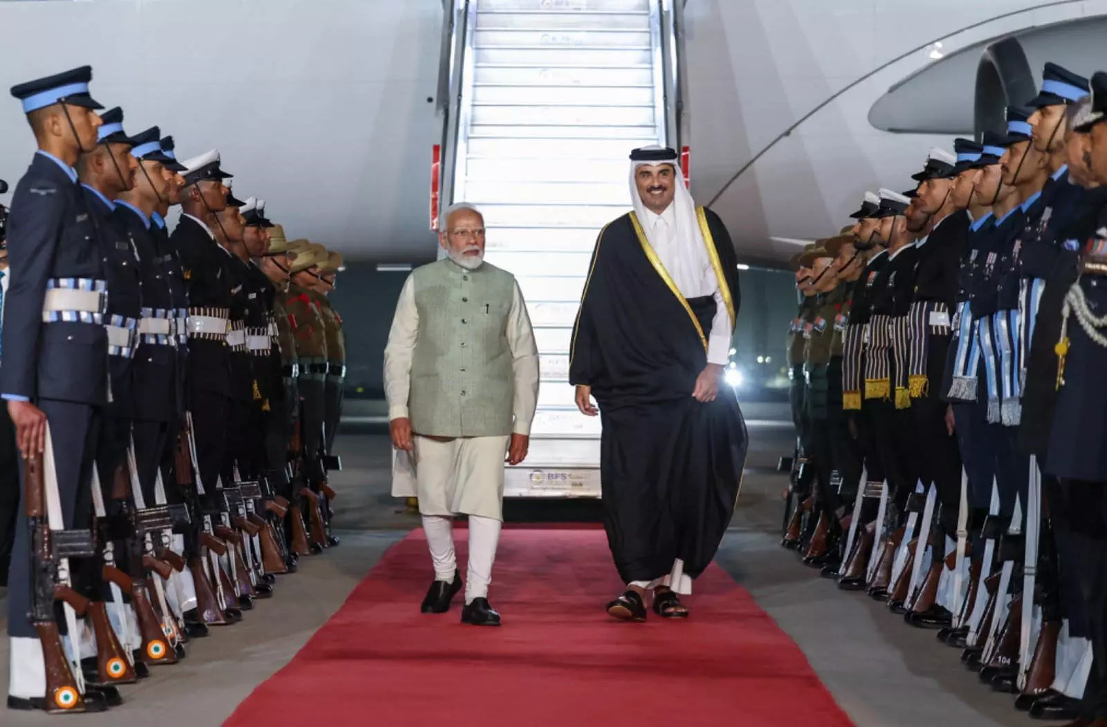 कतर के अमीर भारत दौरे पर, प्रधानमंत्री मोदी से करेंगे मुलाकात कतर के अमीर भारत दौरे पर, प्रधानमंत्री मोदी से करेंगे मुलाकात
