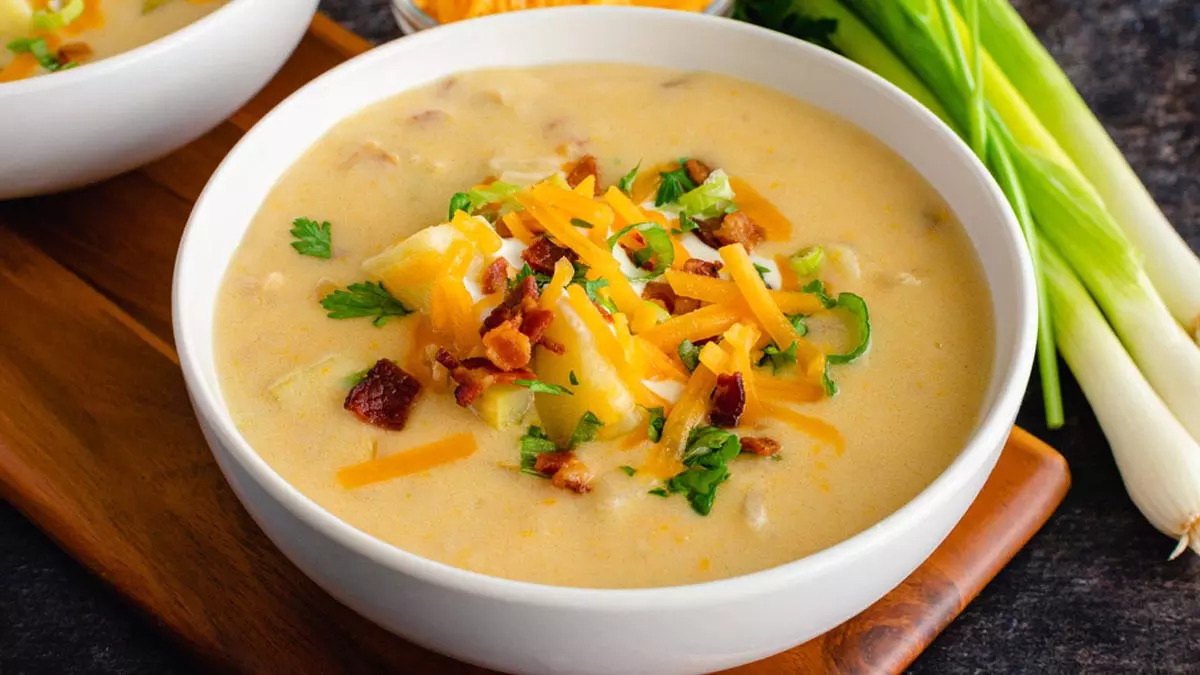 healthy soup: आलू से बनाएं हेल्दी सूप, नोट करें ये रेसिपी healthy soup: आलू से बनाएं हेल्दी सूप, नोट करें ये रेसिपी