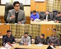 आयुक्त एसएमसी ने राजस्व समिति बैठक की अध्यक्षता की आयुक्त एसएमसी ने राजस्व समिति बैठक की अध्यक्षता की