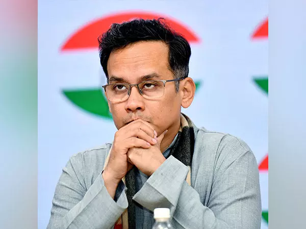 हिमंता को 2026 के चुनावों में सत्ता खोने का डर है: विवाद के बीच Gaurav Gogoi ने पलटवार किया हिमंता को 2026 के चुनावों में सत्ता खोने का डर है: विवाद के बीच Gaurav Gogoi ने पलटवार किया
