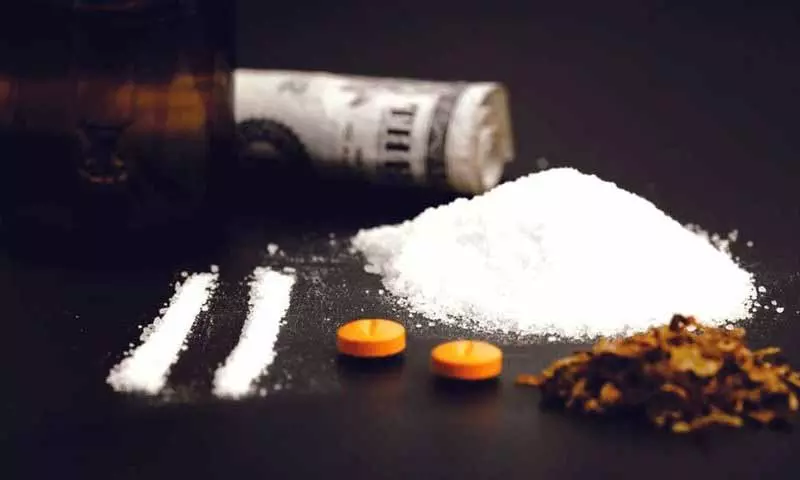 मोगा का MBBS डॉक्टर ड्रग सप्लाई मामले में गिरफ्तार मोगा का MBBS डॉक्टर ड्रग सप्लाई मामले में गिरफ्तार