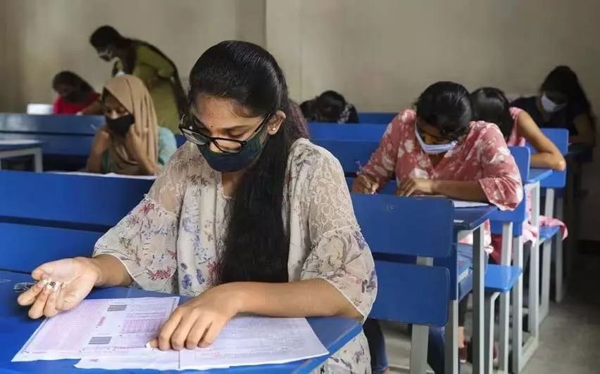 Kerala सामान्य शिक्षा विभाग ने कक्षा 8-9 की परीक्षाएं पुनर्निर्धारित की Kerala सामान्य शिक्षा विभाग ने कक्षा 8-9 की परीक्षाएं पुनर्निर्धारित की