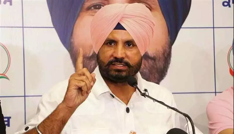 Gurjeet के गुस्से के बाद वॉरिंग ने कहा, अनुशासनहीनता बर्दाश्त नहीं की जाएगी Gurjeet के गुस्से के बाद वॉरिंग ने कहा, अनुशासनहीनता बर्दाश्त नहीं की जाएगी