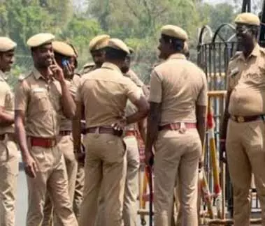 महिला पुलिसकर्मी पर हमले के बाद पझावनथंगल Railway Station पर सुरक्षा बढ़ा दी गई महिला पुलिसकर्मी पर हमले के बाद पझावनथंगल Railway Station पर सुरक्षा बढ़ा दी गई