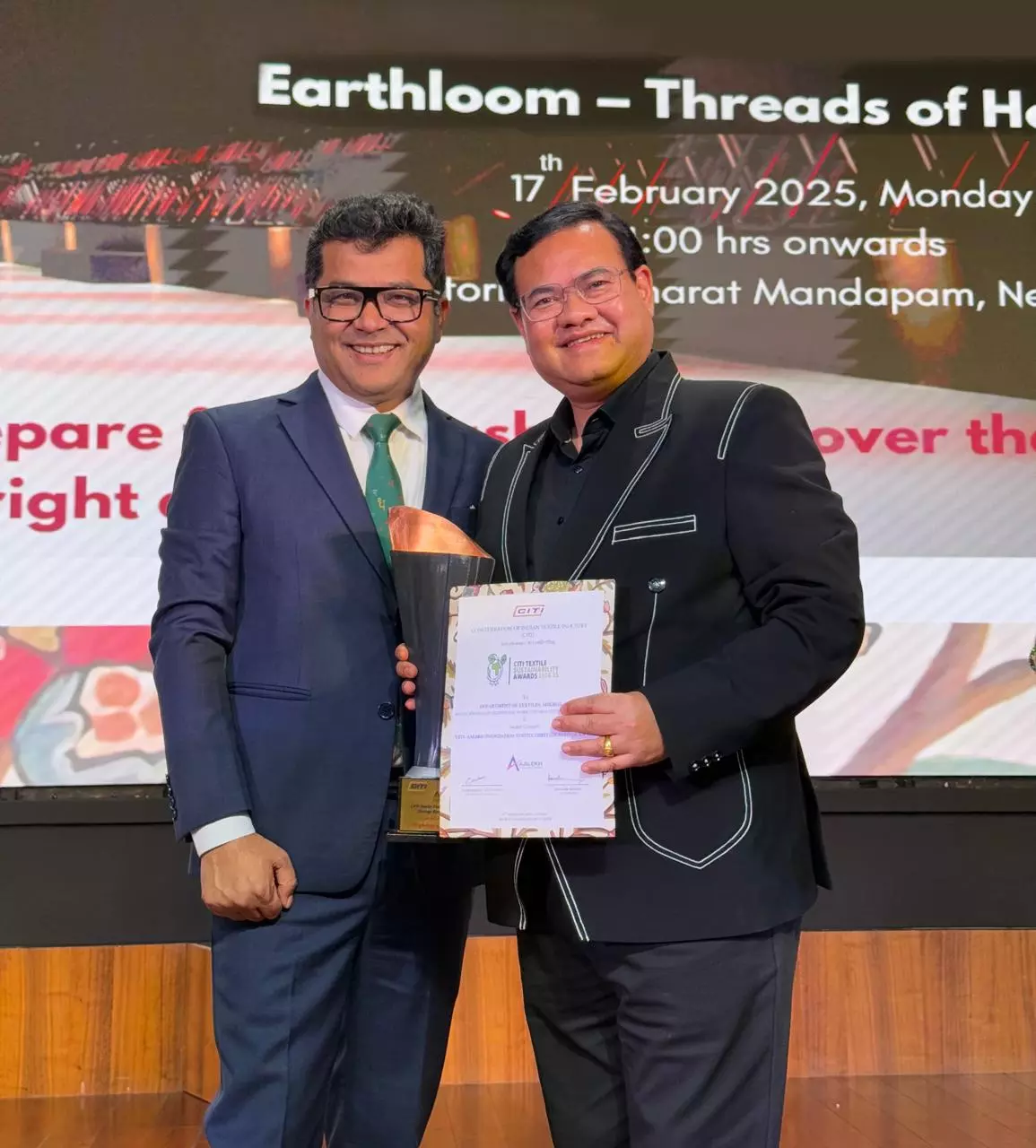 Meghalaya: वस्त्र विभाग ने भारत टेक्स 2025 में वस्त्र विरासत पुनरुद्धार के लिए पुरस्कार जीता Meghalaya: वस्त्र विभाग ने भारत टेक्स 2025 में वस्त्र विरासत पुनरुद्धार के लिए पुरस्कार जीता