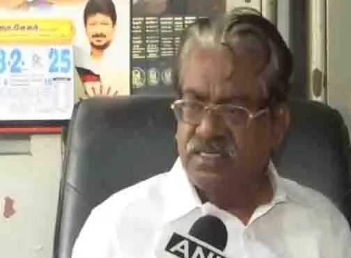 कई शिक्षकों को निलंबित किया गया, सरकार कार्रवाई कर रही: AIADMK के विरोध पर DMK के एलंगोवन कई शिक्षकों को निलंबित किया गया, सरकार कार्रवाई कर रही: AIADMK के विरोध पर DMK के एलंगोवन