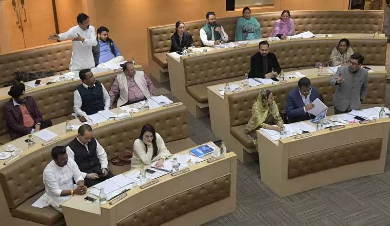Chandigarh: सदन ने अगले वित्त वर्ष के लिए 2,114 करोड़ रुपये के परिव्यय को मंजूरी दी Chandigarh: सदन ने अगले वित्त वर्ष के लिए 2,114 करोड़ रुपये के परिव्यय को मंजूरी दी