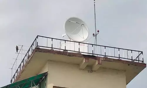 पश्चिमी विक्षोभ के कारण जम्मू-कश्मीर में बारिश और बर्फबारी की संभावना पश्चिमी विक्षोभ के कारण जम्मू-कश्मीर में बारिश और बर्फबारी की संभावना